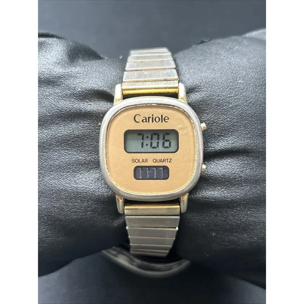 Vintage Cariole Solar Quartz Watch